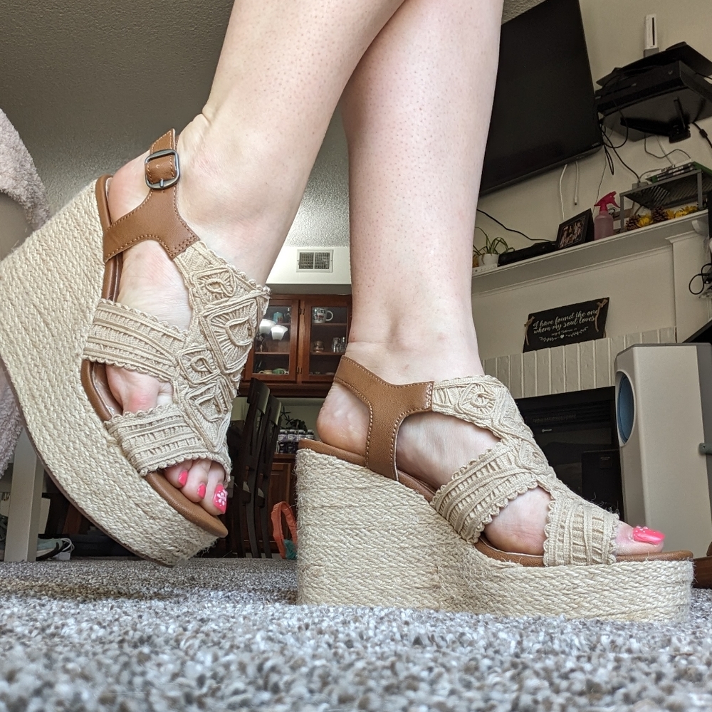 Lucky Brand Radiee Wedge
